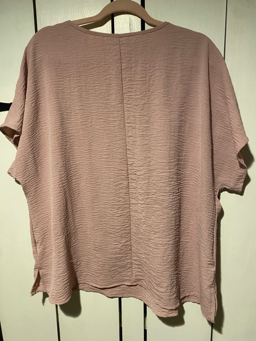 Relaxed Scoop Neck Women's Top in Dusty Rose - Picture 4 of 4